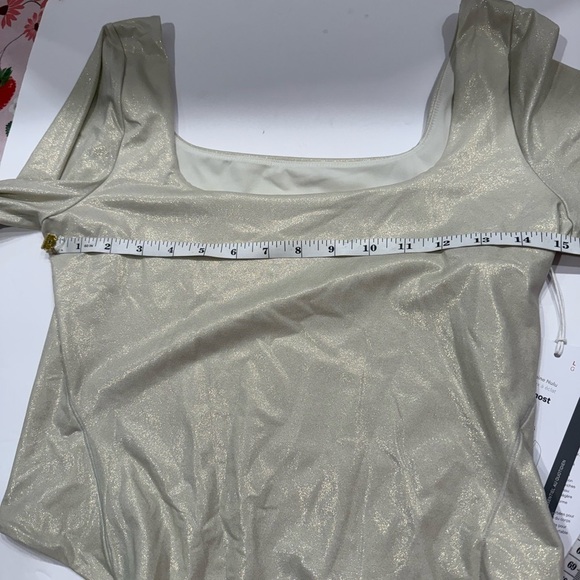 Lululemon Ultra Soft Shine Nulu Wundermost Square Neck Bodysuit Size L NWT - Picture 10 of 17